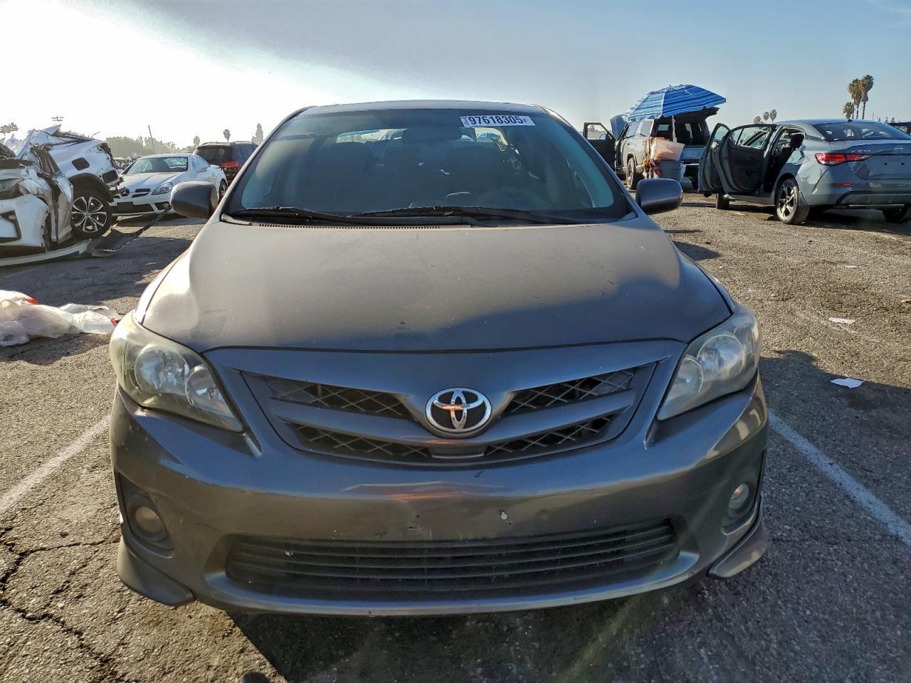 2013 Toyota Corolla - Image 5
