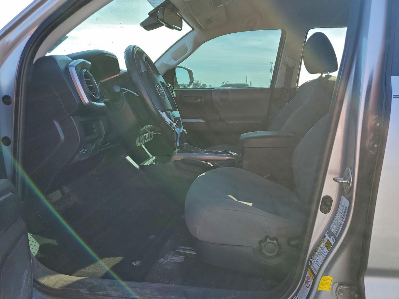 2019 Toyota Tacoma Double Cab - Image 7