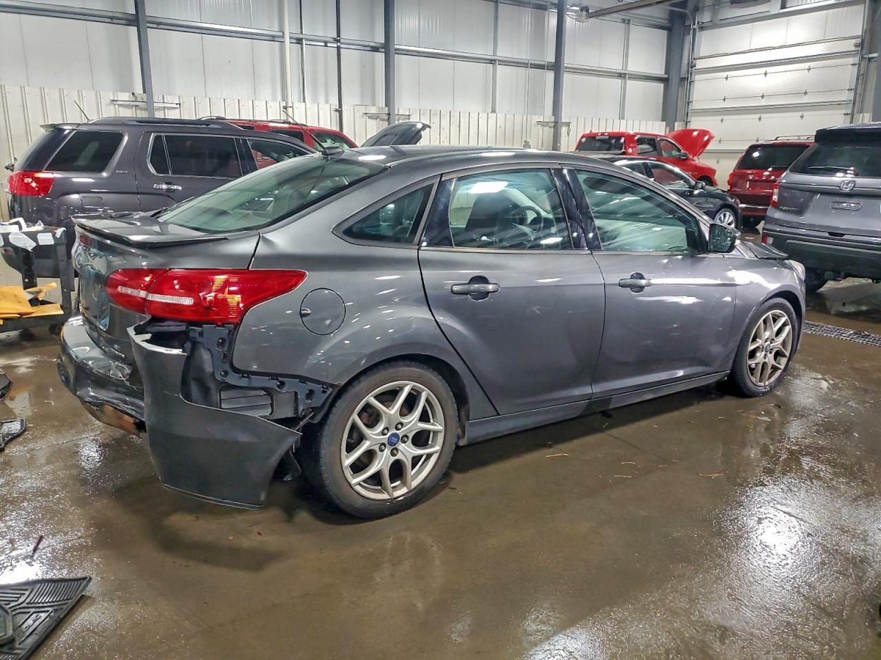 2015 Ford Focus Se - Фото 3