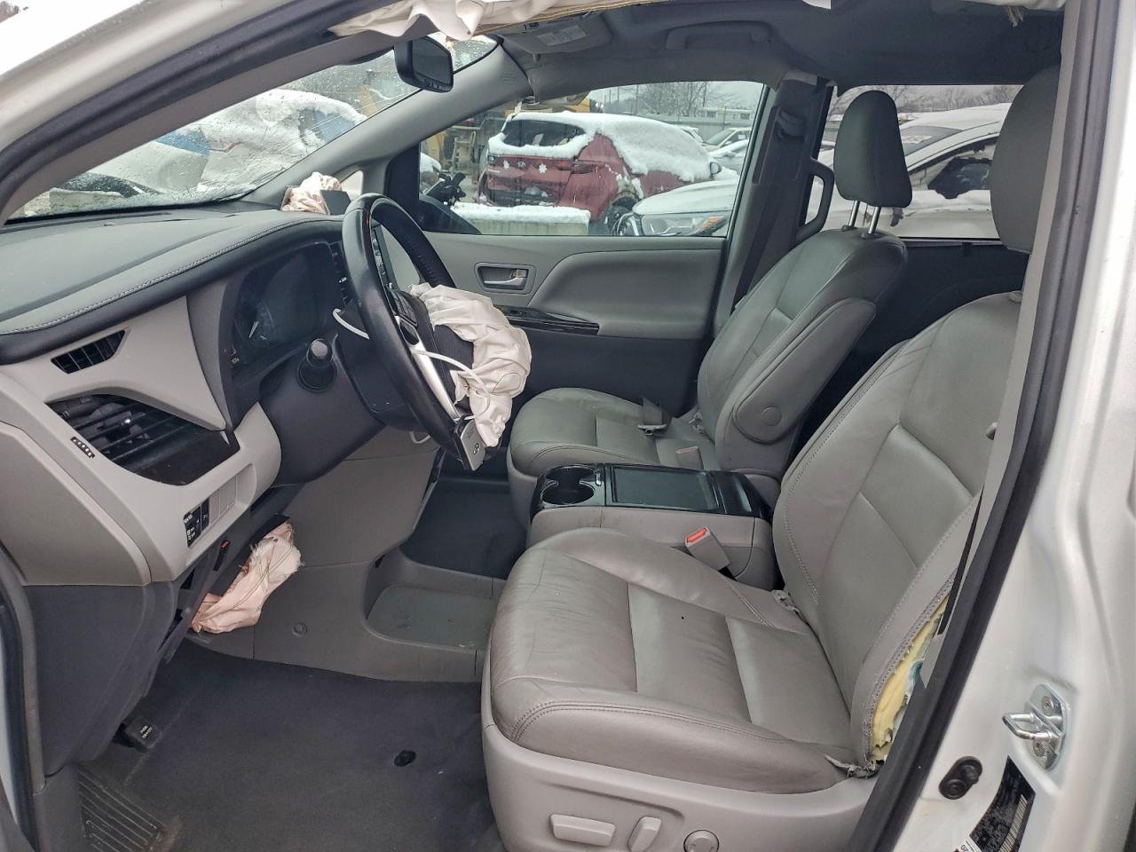 2019 Toyota Sienna Xle - Фото 7