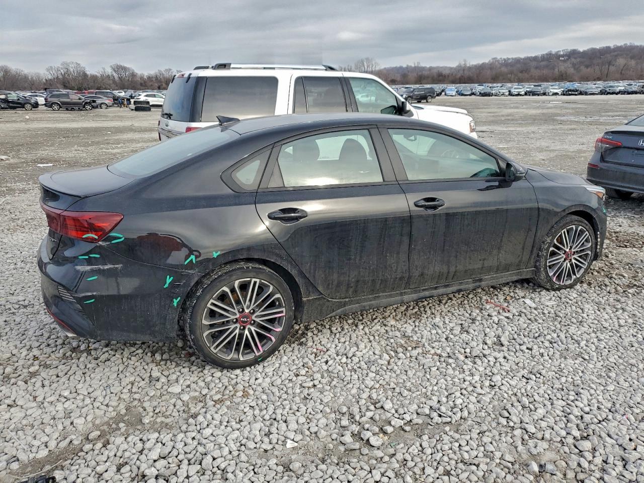 2022 Kia Forte Gt - Фото 3