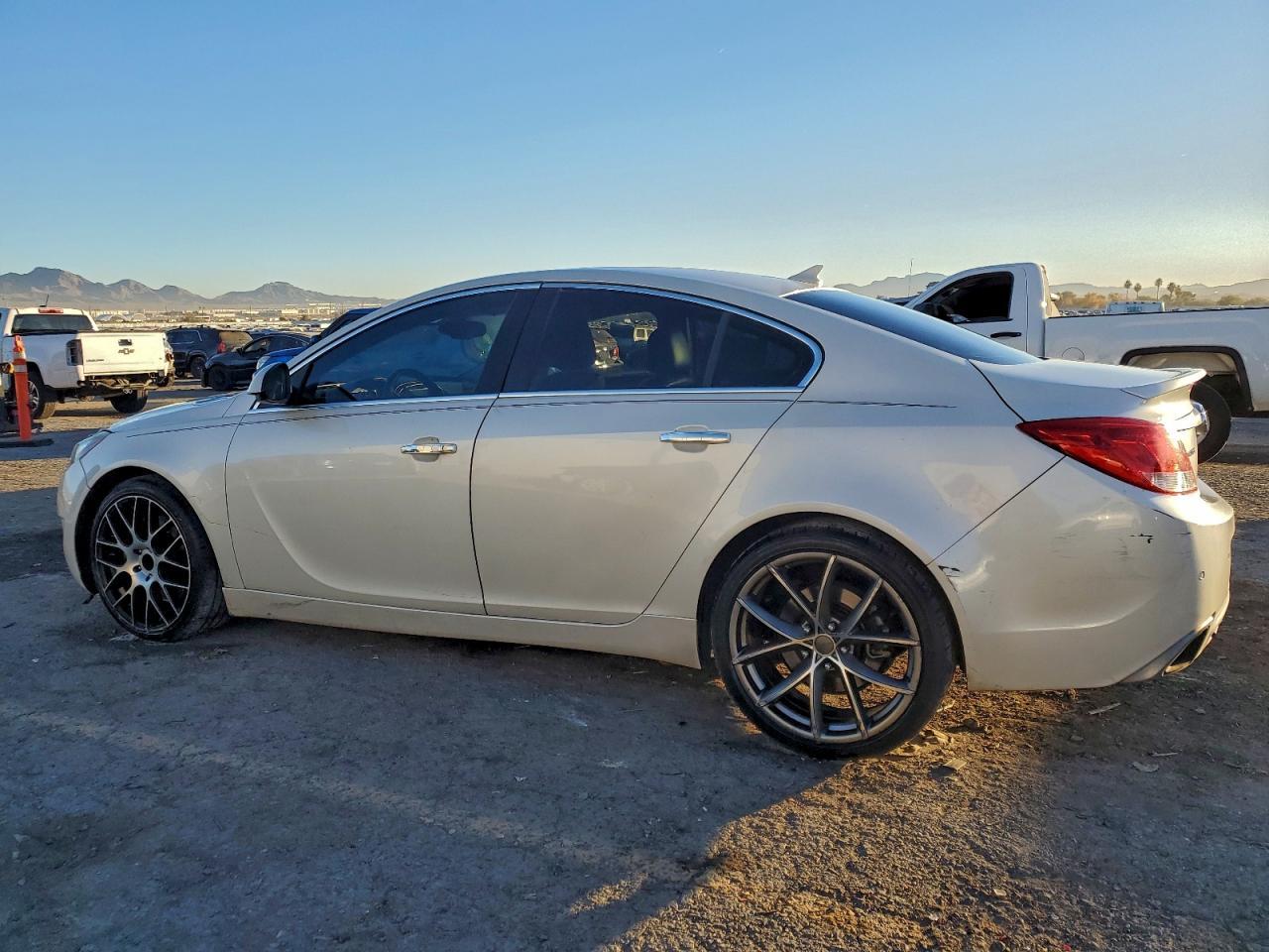 2012 Buick Regal Gs - Фото 2