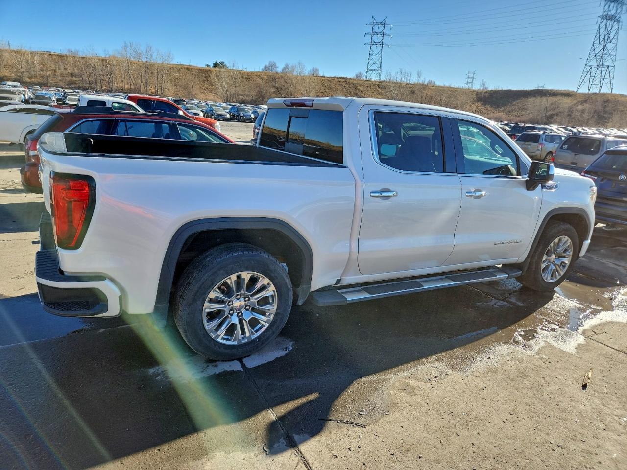 2019 GMC Sierra K1500 Denali - Image 3