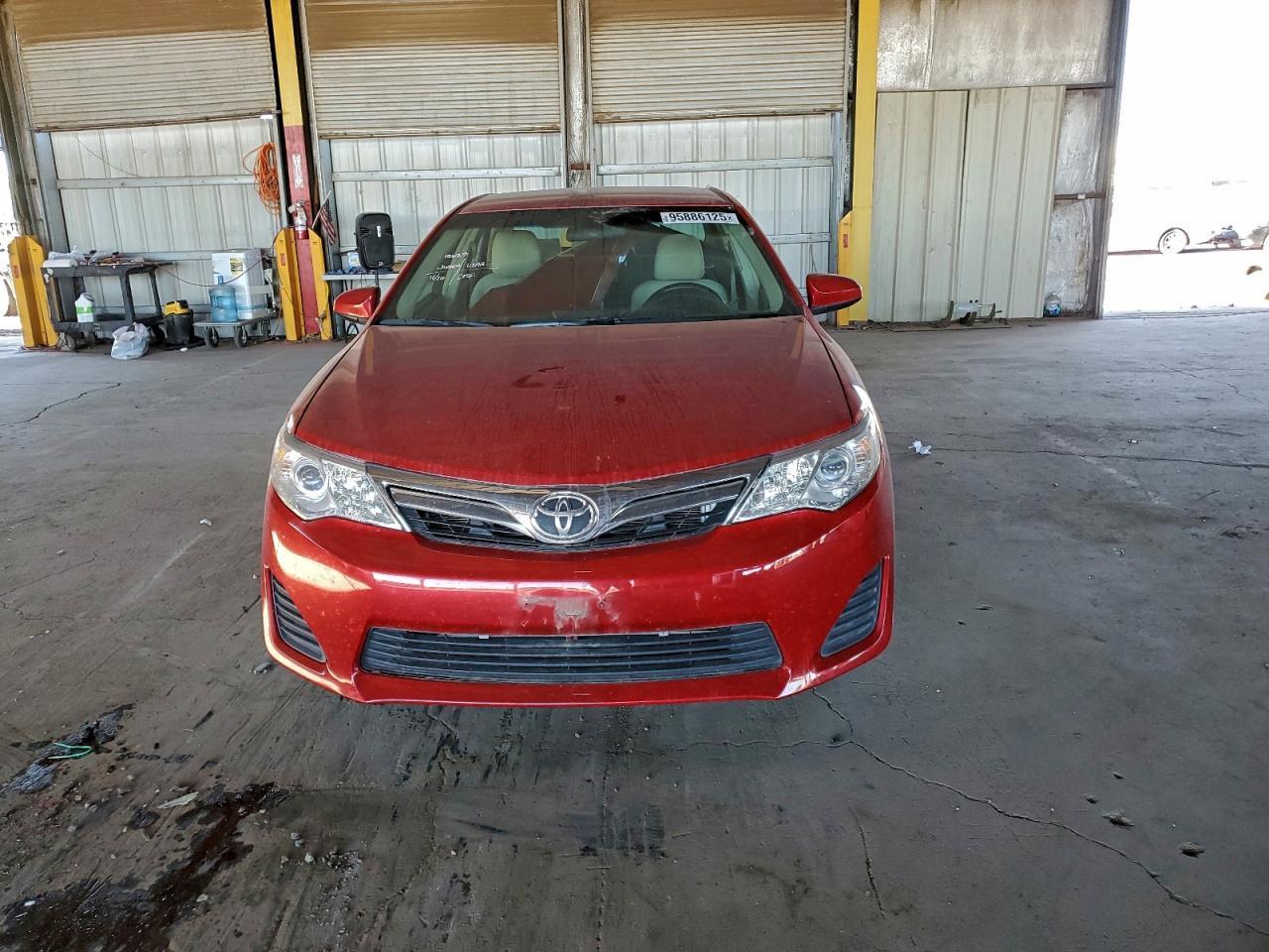 2013 Toyota Camry L - Фото 5