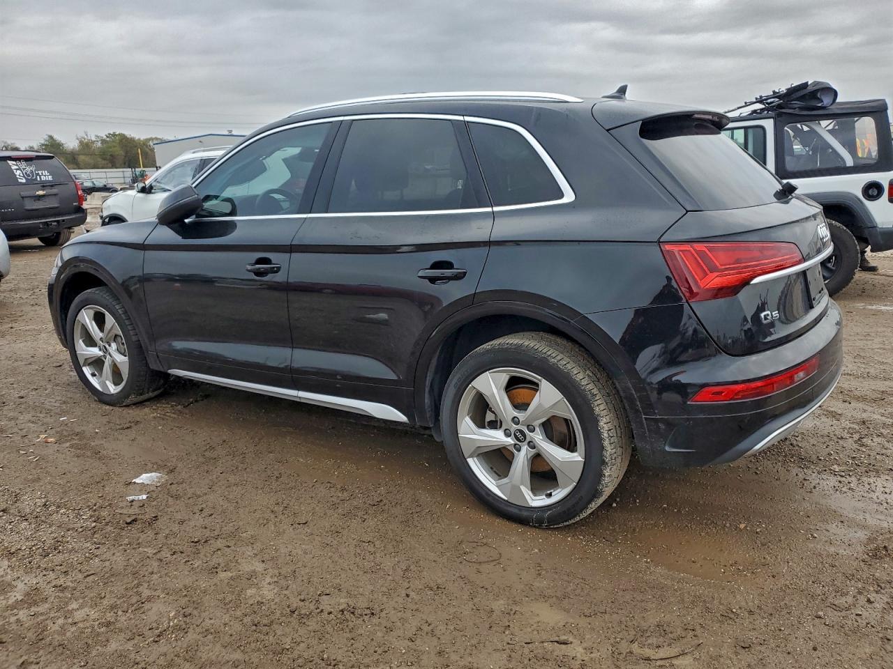 2021 Audi Q5 Premium Plus - Фото 2