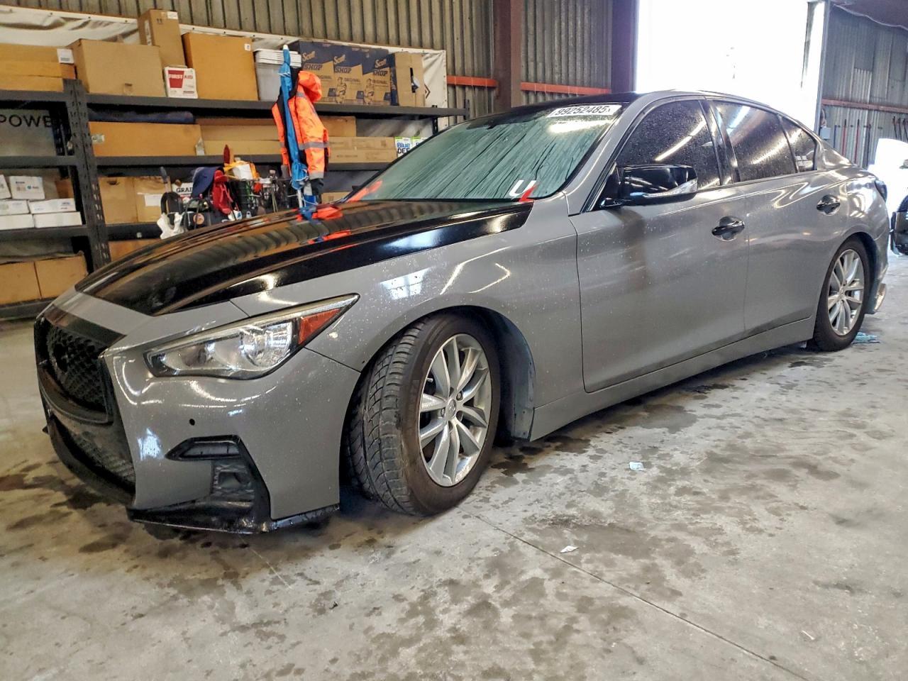 2017 Infiniti Q50 Premium