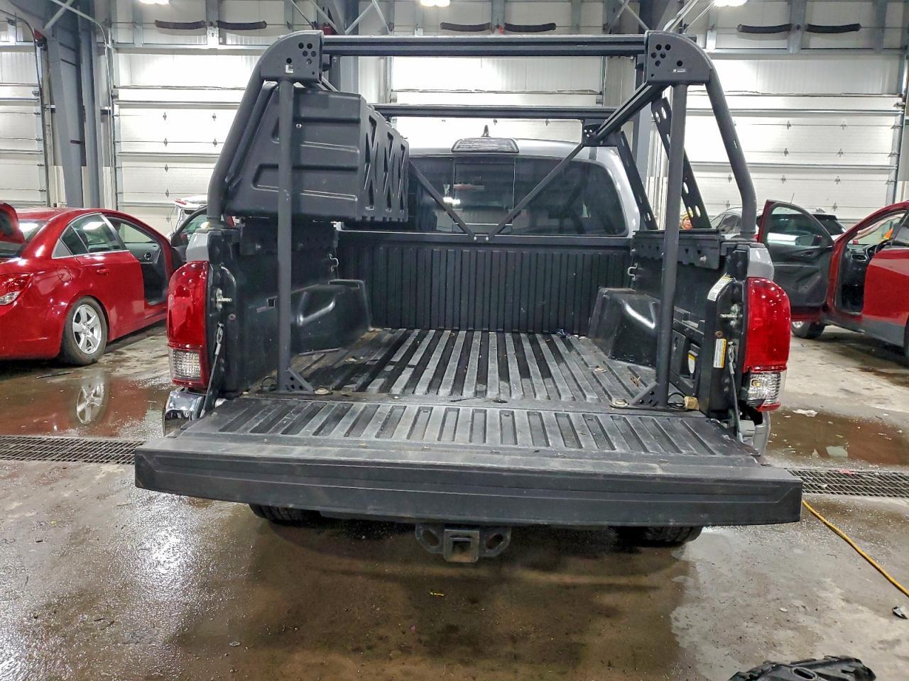 2019 Toyota Tacoma Double Cab - Фото 6