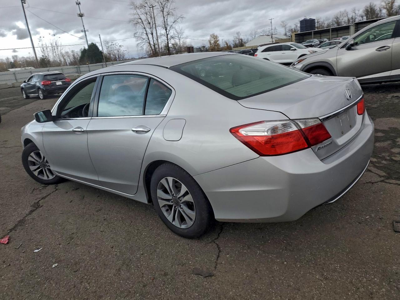 2015 Honda Accord Lx - Фото 2