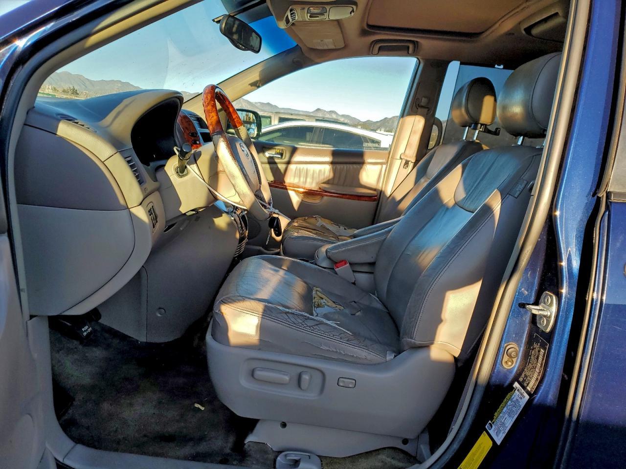 2006 Toyota Sienna Xle - Фото 7