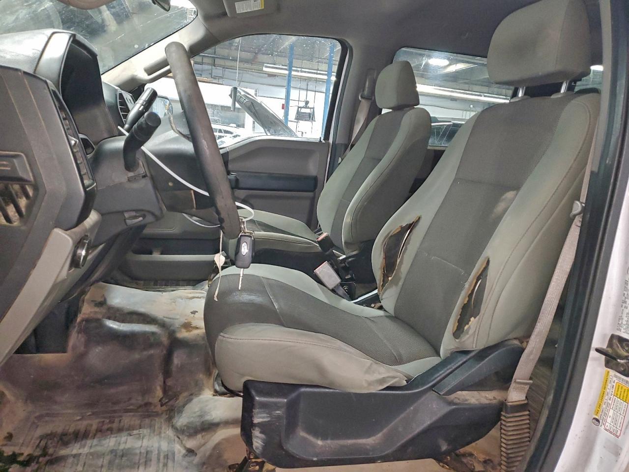 2015 Ford F150 Supercrew - Фото 7