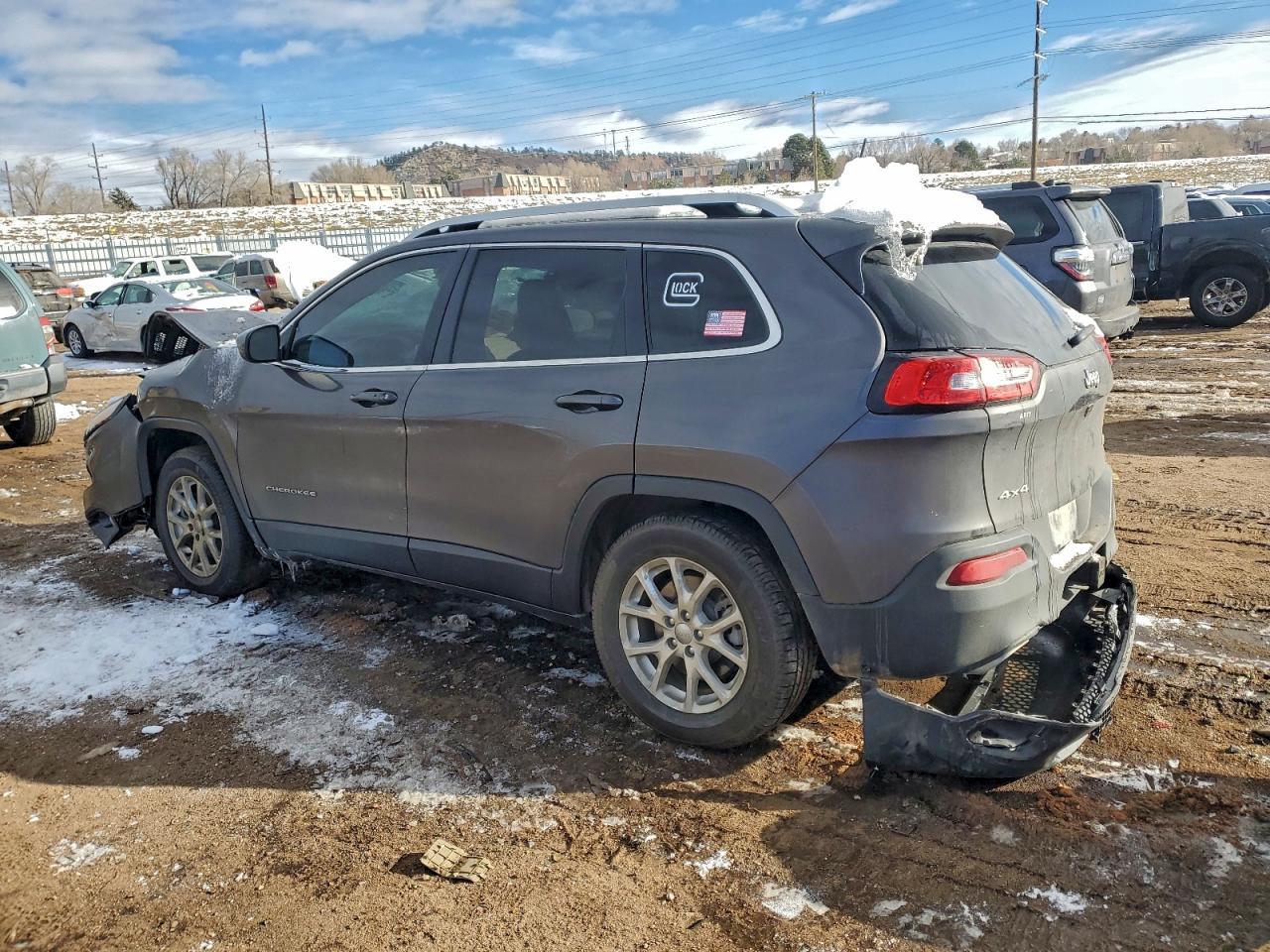 2018 Jeep Cherokee Latitude Plus - Фото 2