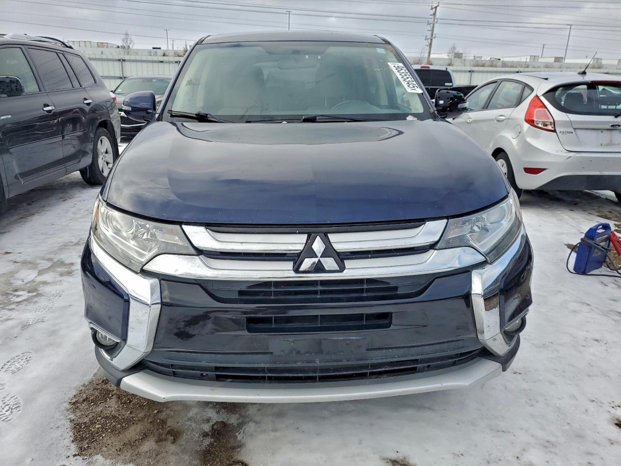 2016 Mitsubishi Outlander Se - Фото 5