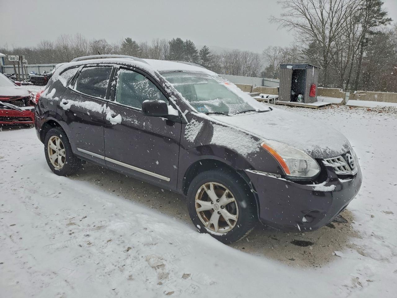 2011 Nissan Rogue S - Фото 4
