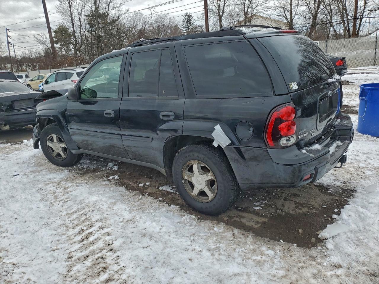 2006 Chevrolet Trailblazer Ls - Image 2