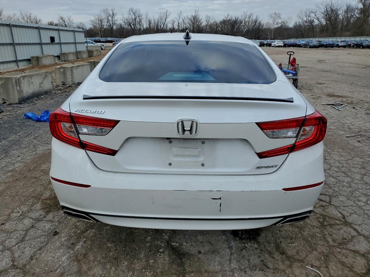 2021 Honda Accord Sport - Image 6