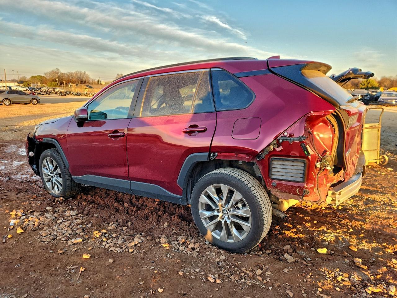 2021 Toyota Rav4 Xle Premium - Фото 2