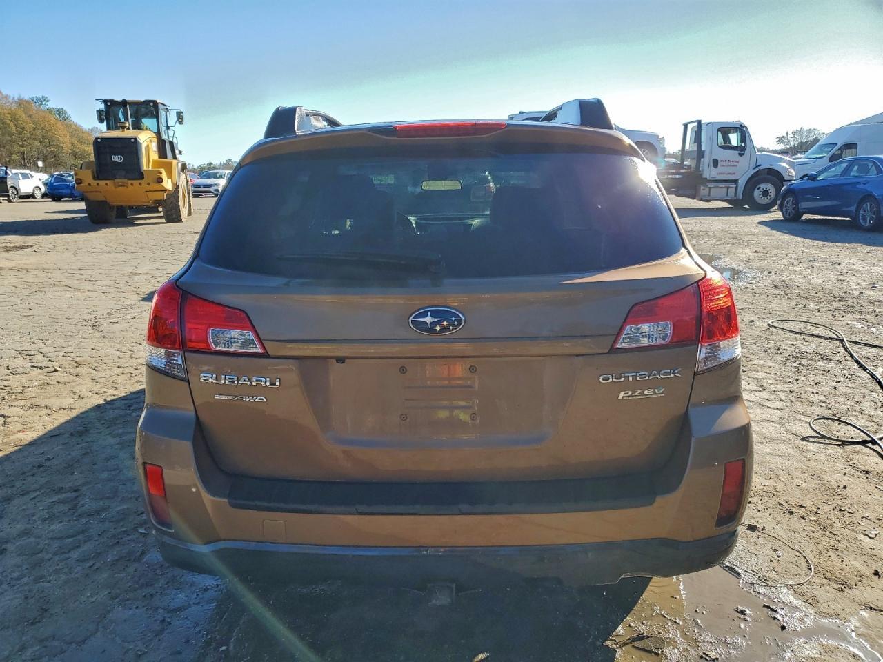 2011 Subaru Outback 2.5I Premium - Image 6