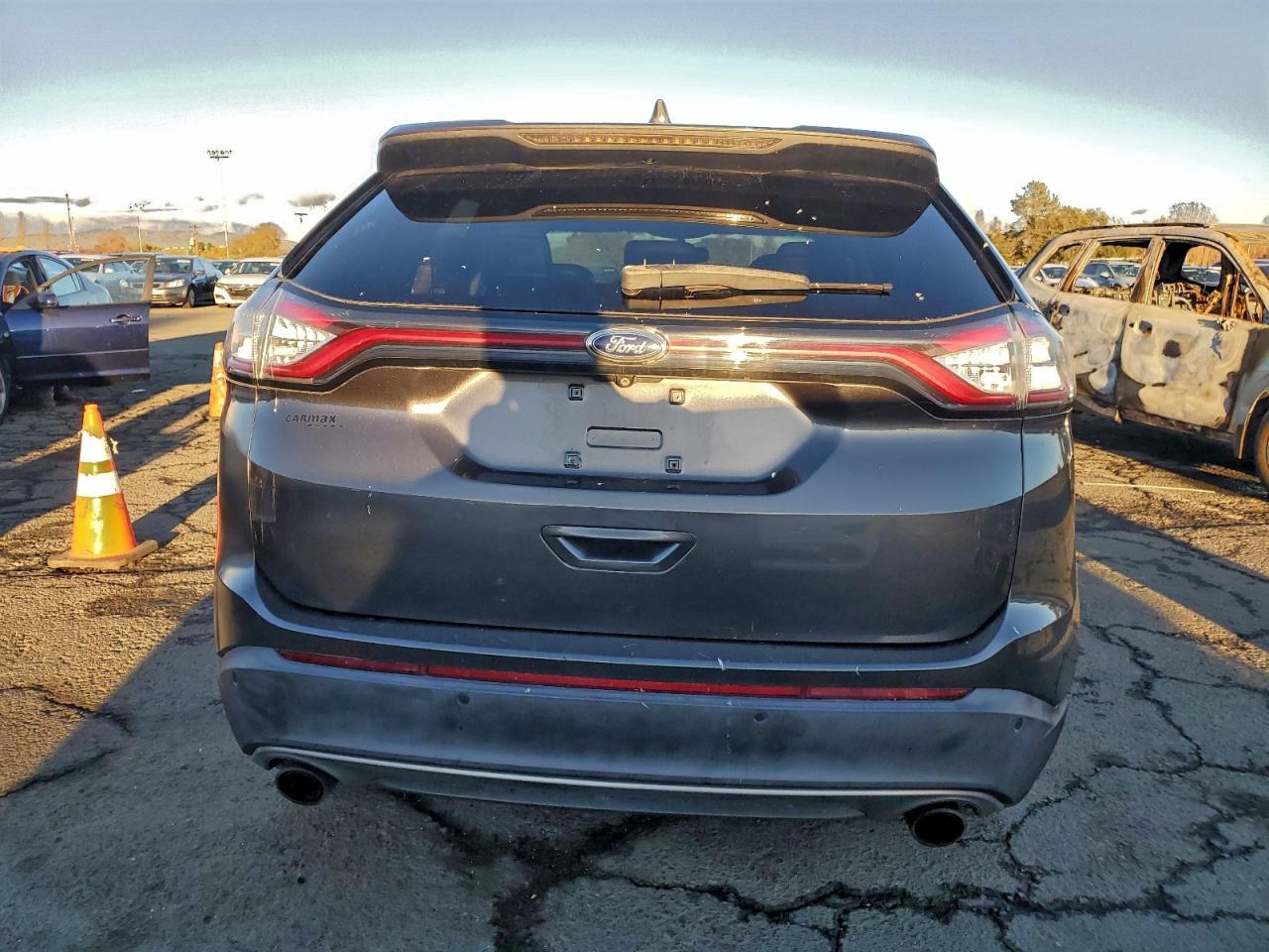 2017 Ford Edge Titanium - Фото 6