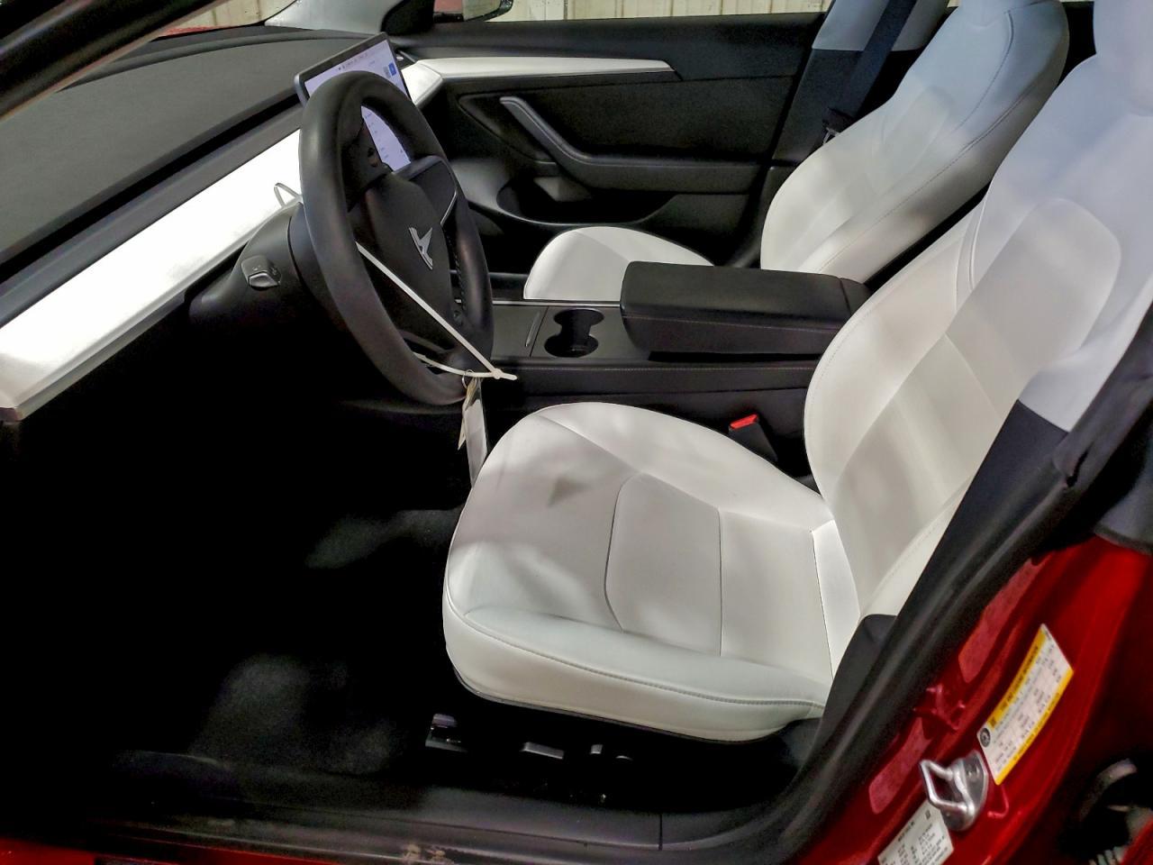 2021 Tesla Model 3 - Фото 7