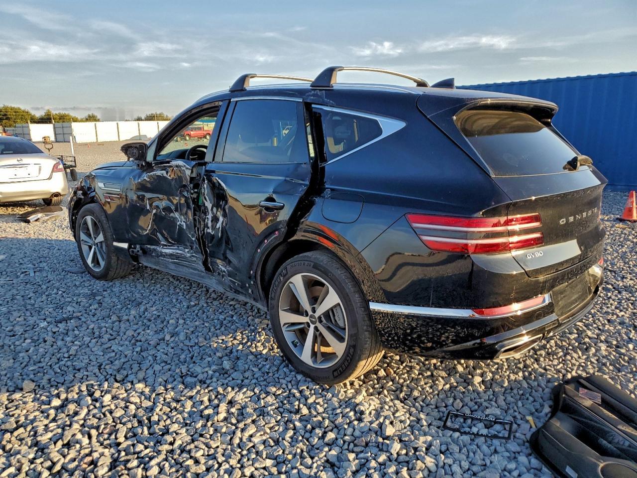 2024 Genesis Gv80 Base - Image 2