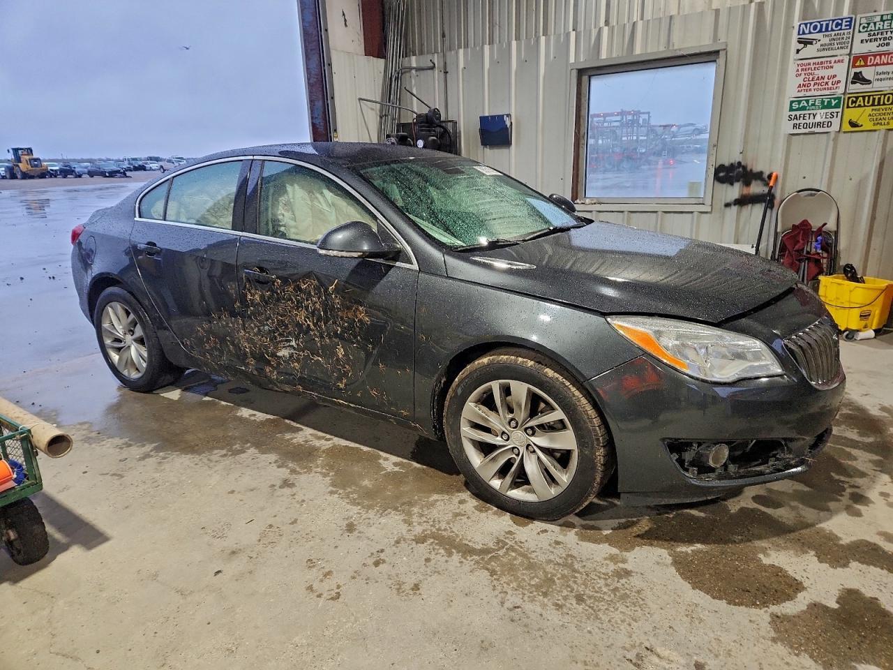 2016 Buick Regal - Image 4