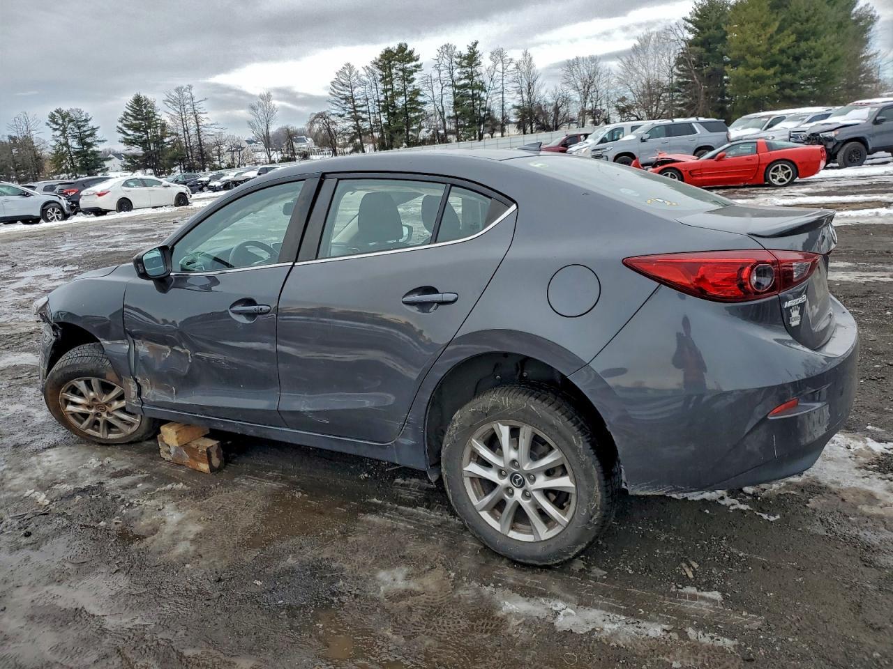 2016 Mazda 3 Touring - Image 2