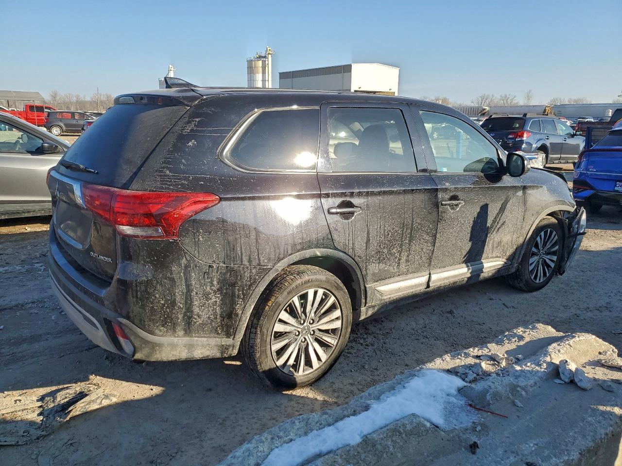 2019 Mitsubishi Outlander Se - Фото 3