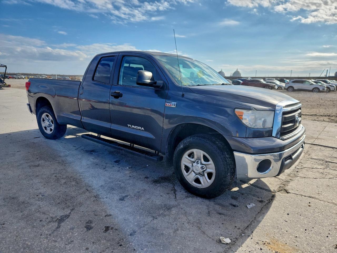 2013 Toyota Tundra Double Cab Sr5 - Фото 4