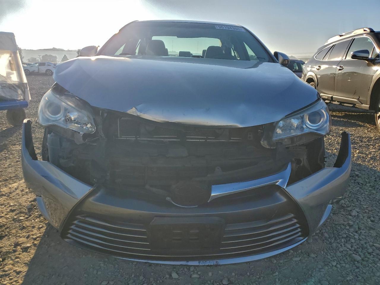 2015 Toyota Camry Hybrid Le - Фото 5