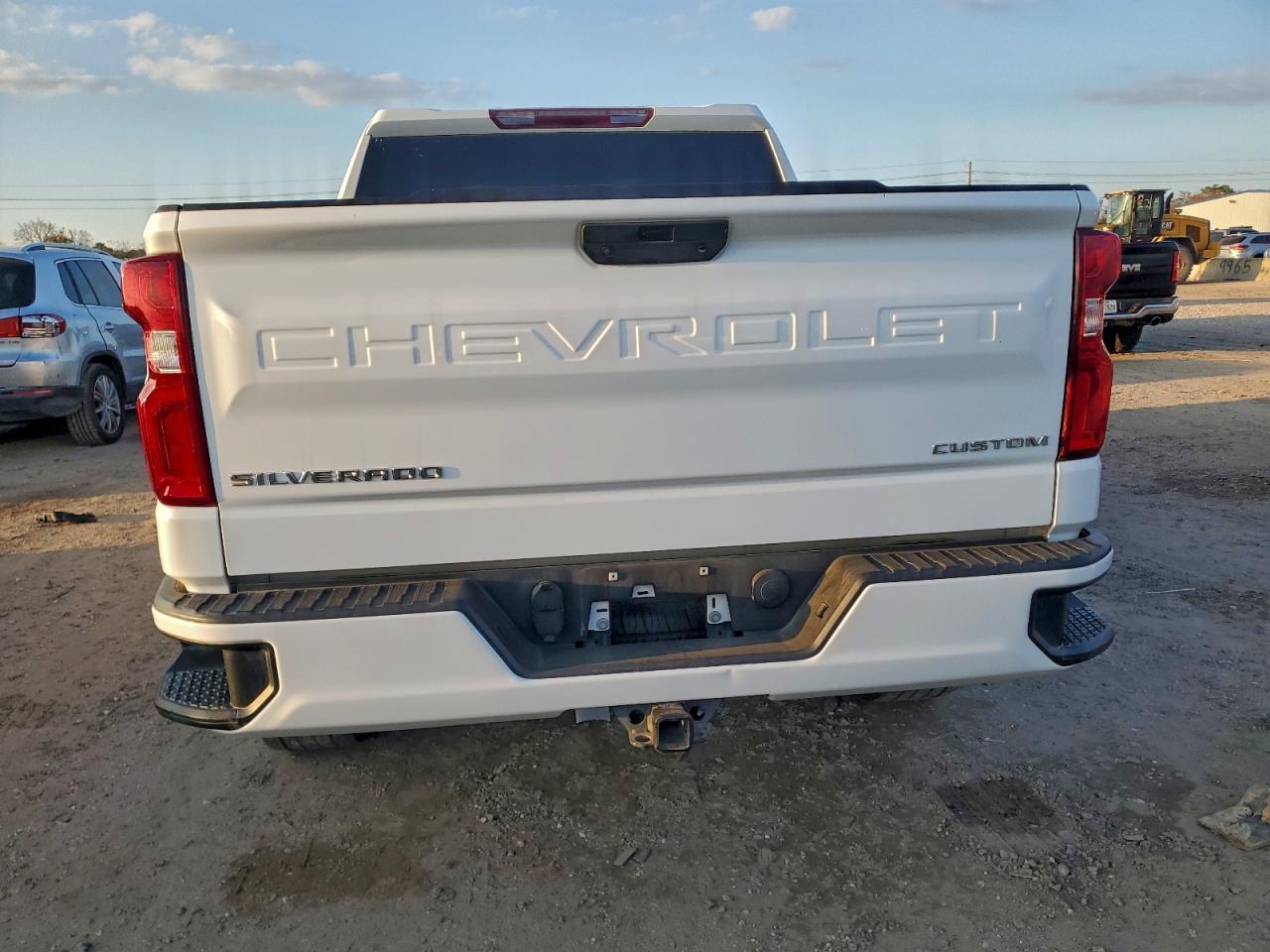 2022 Chevrolet Silverado Ltd C1500 Custom - Фото 6