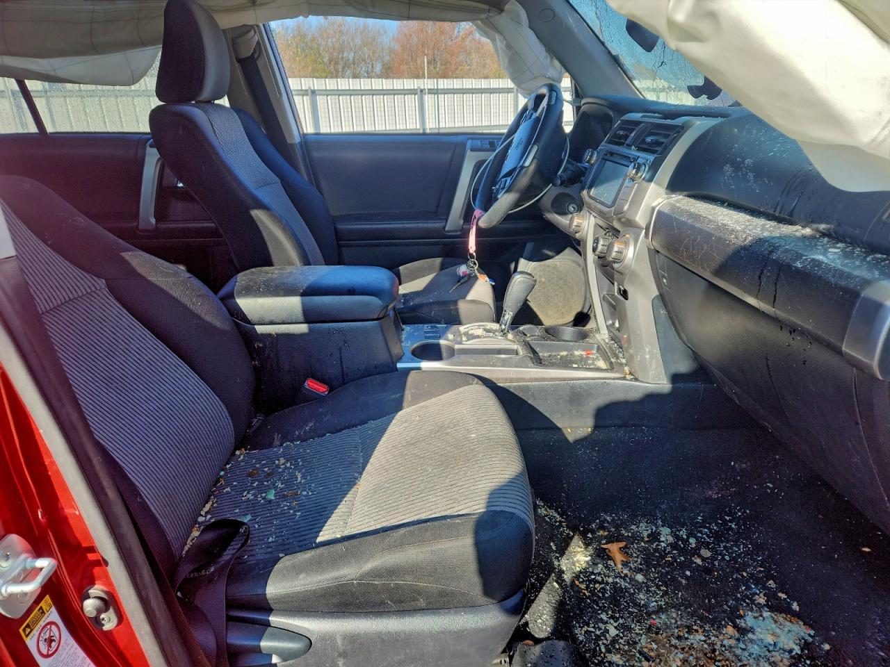 2019 Toyota 4Runner Sr5 - Image 7