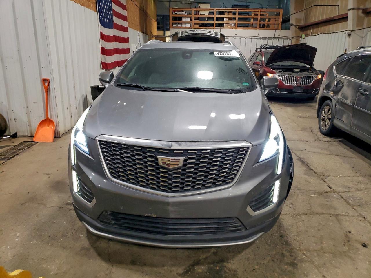 2022 Cadillac Xt5 Premium Luxury - Image 5