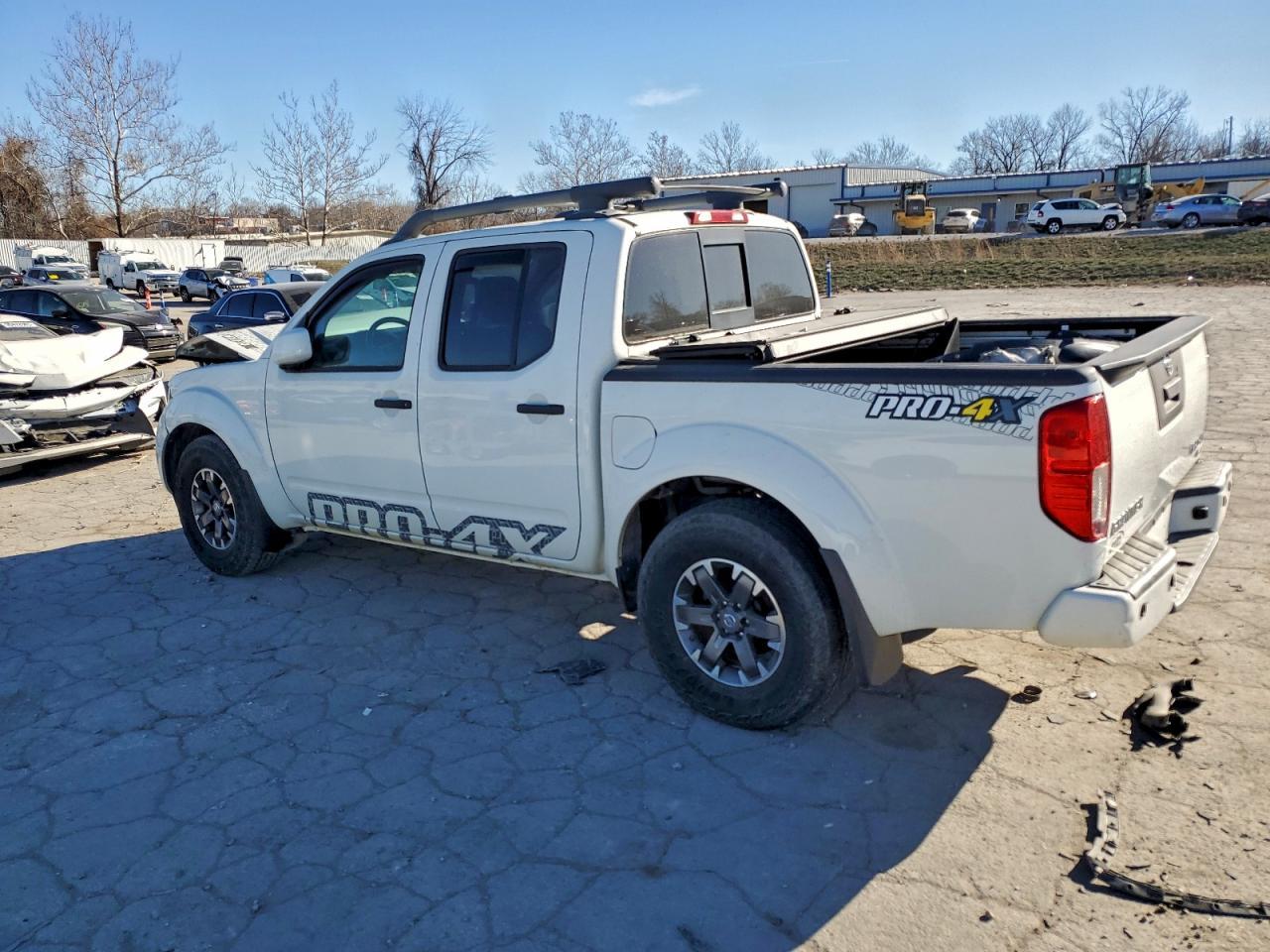2019 Nissan Frontier Sv - Image 2