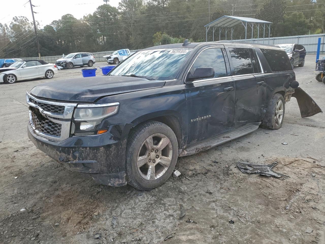 2015 Chevrolet Suburban C1500 Lt