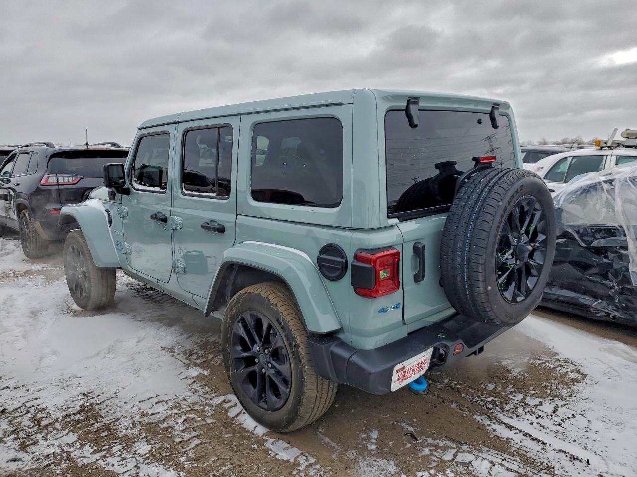 2024 Jeep Wrangler Sahara 4Xe - Image 2