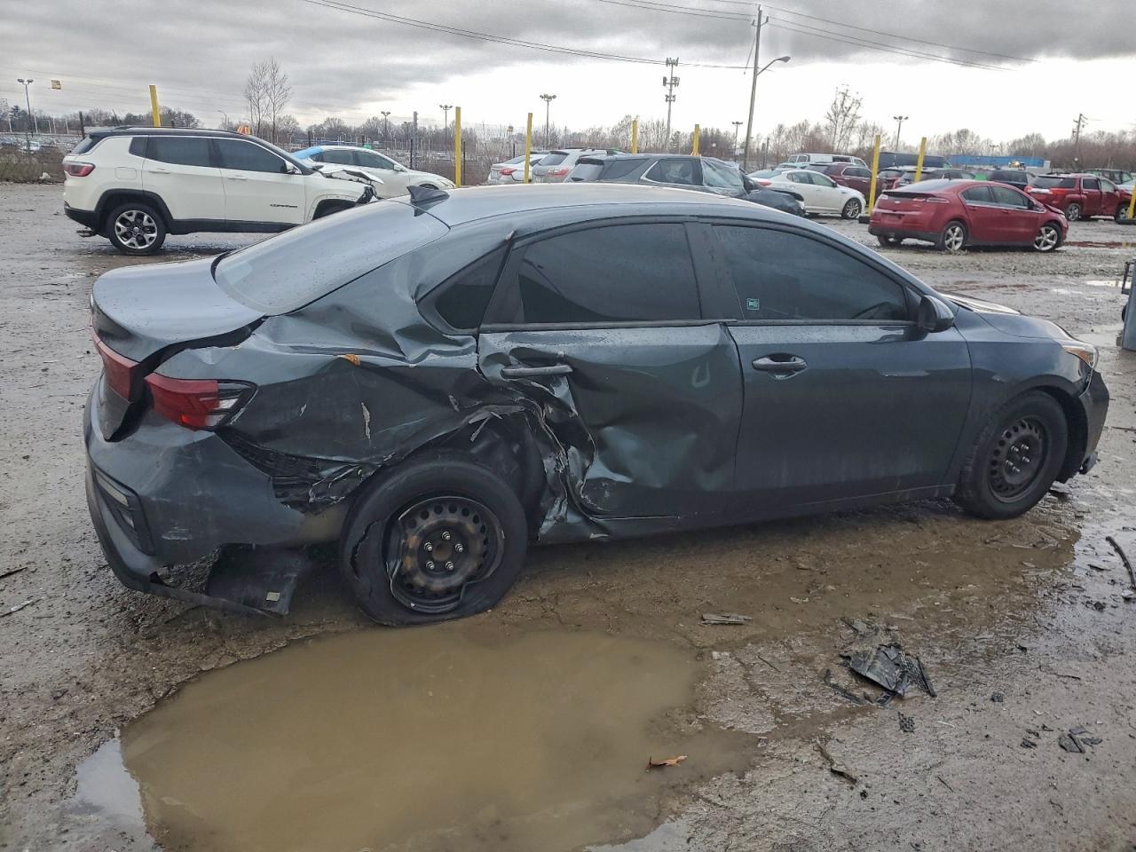 2021 Kia Forte Fe - Image 3