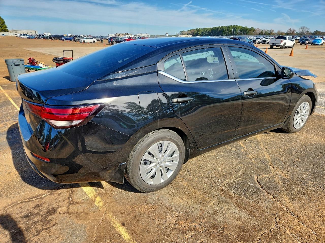 2025 Nissan Sentra S - Фото 3