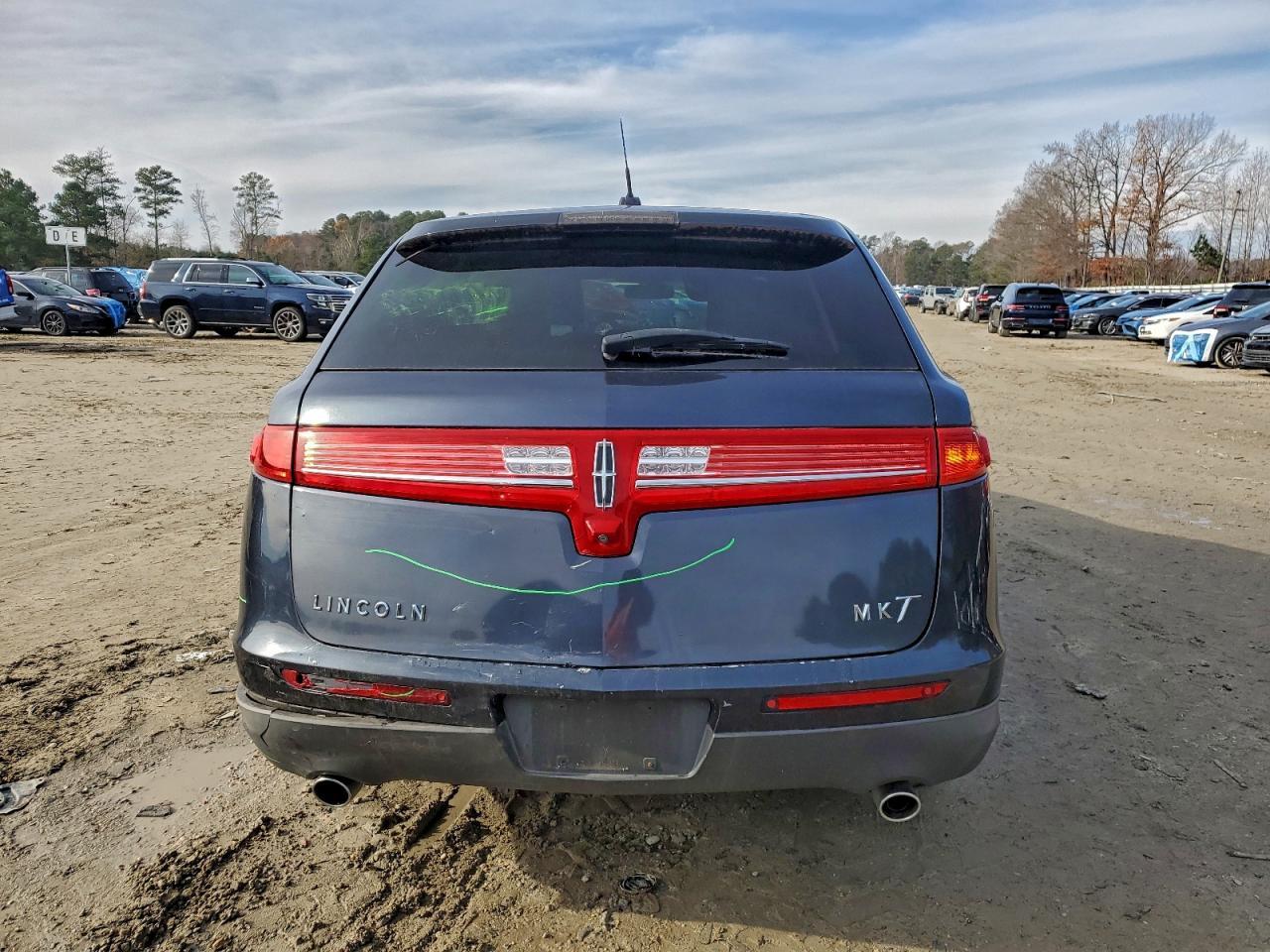 2014 Lincoln Mkt - Фото 6