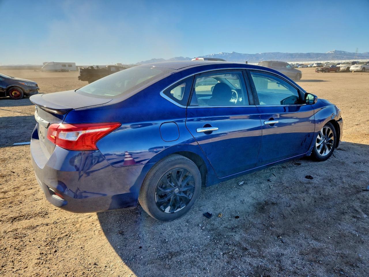 2019 Nissan Sentra S - Фото 3