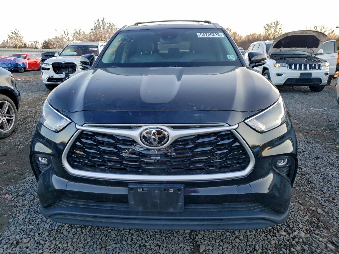 2024 Toyota Highlander Le - Фото 5