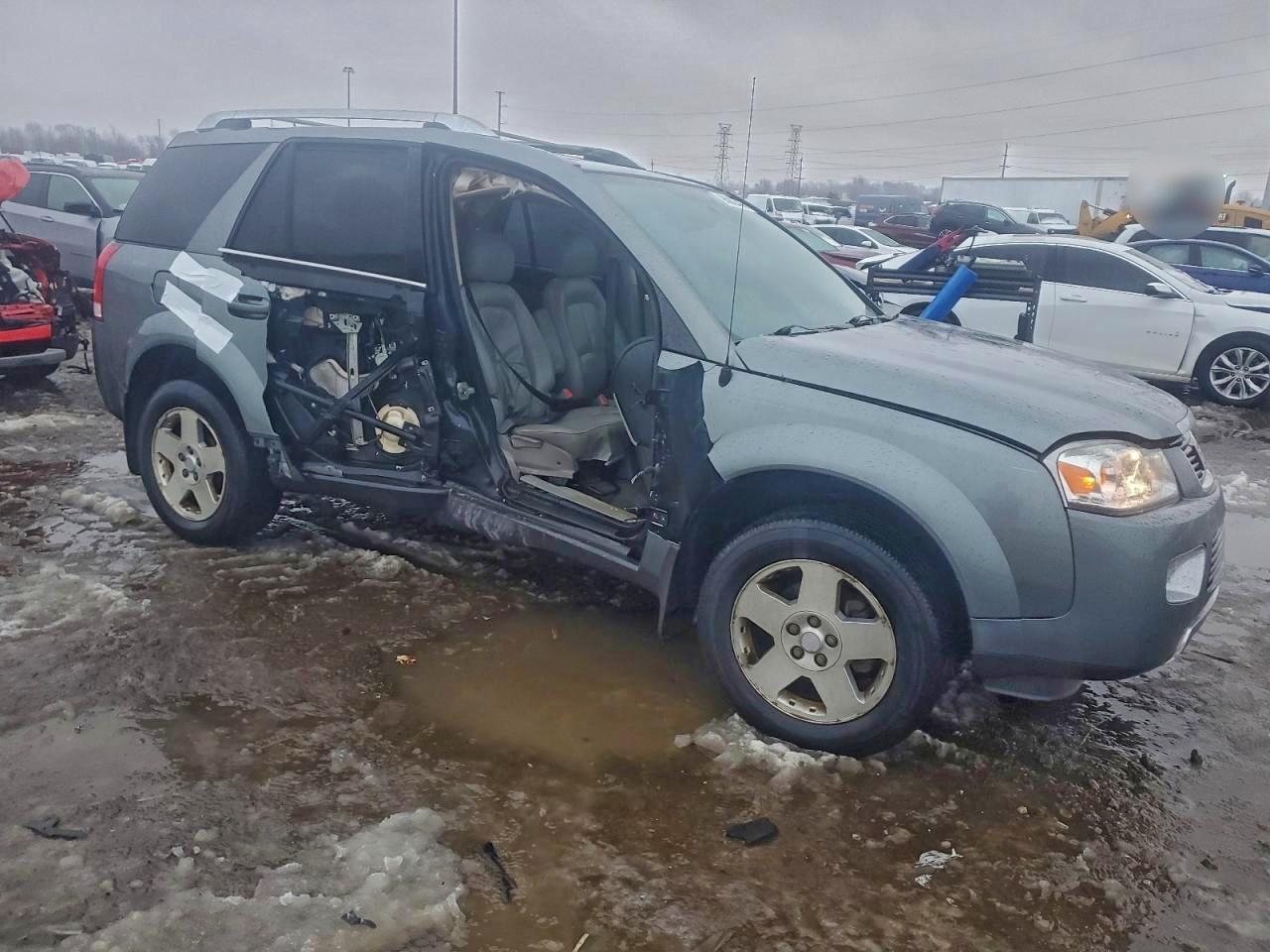 2006 Saturn Vue - Image 4