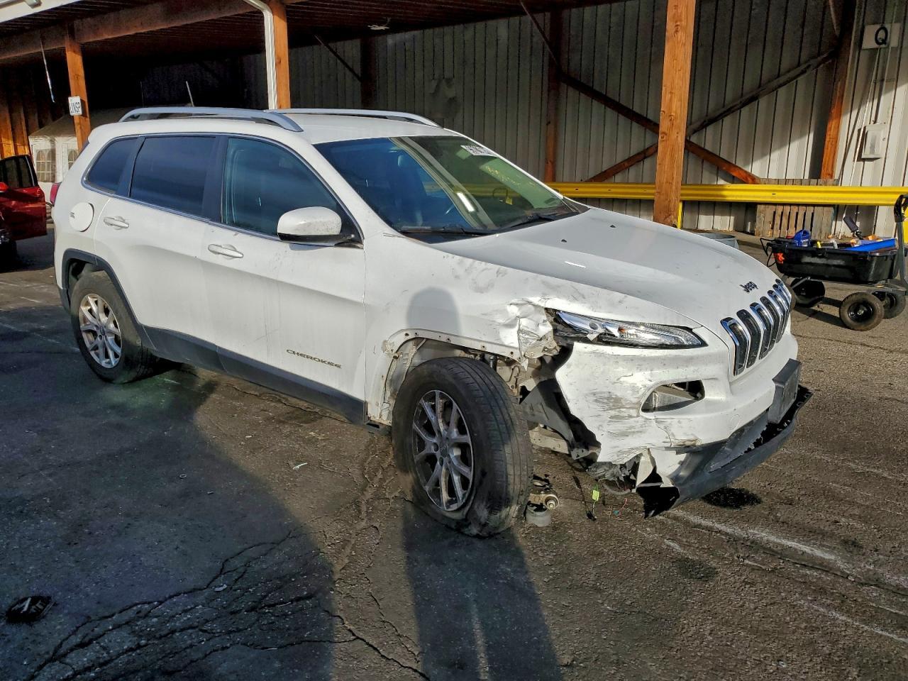 2016 Jeep Cherokee Latitude - Фото 4