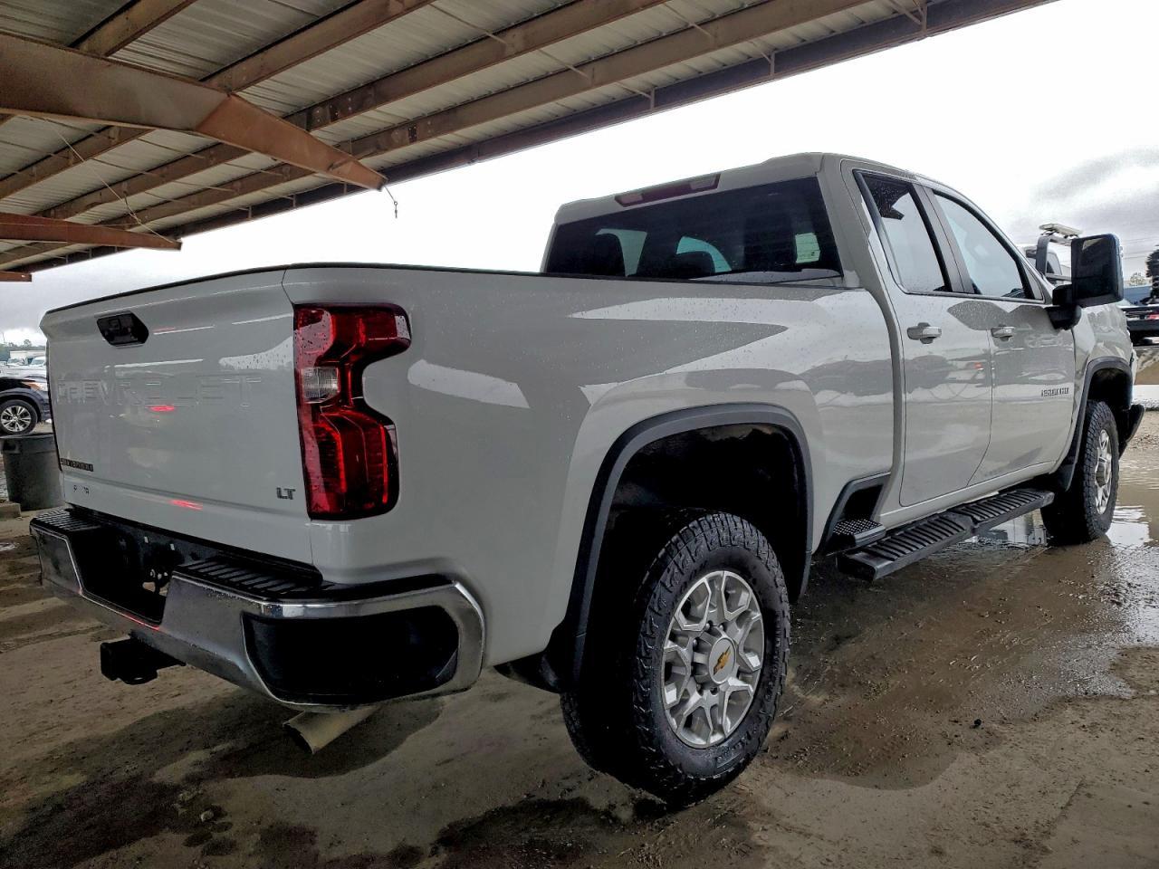 2022 Chevrolet Silverado K2500 Heavy Duty Lt - Image 3