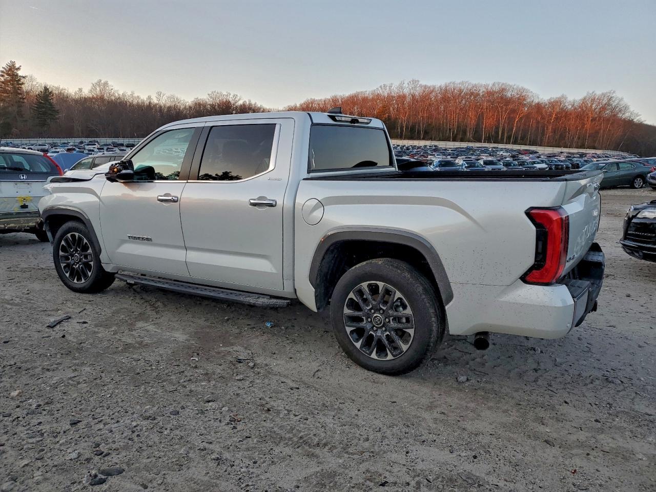 2024 Toyota Tundra Limited Hv - Фото 2