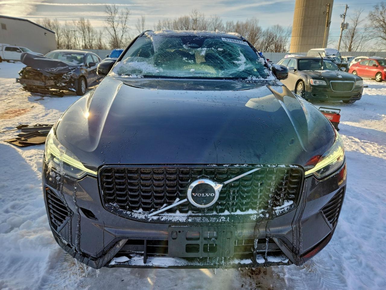 2022 Volvo Xc60 T8 Recharge R-Design - Фото 5