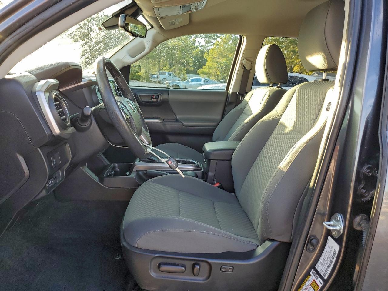 2022 Toyota Tacoma Double Cab - Фото 7