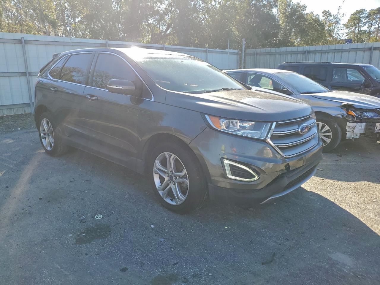 2018 Ford Edge Titanium - Фото 4