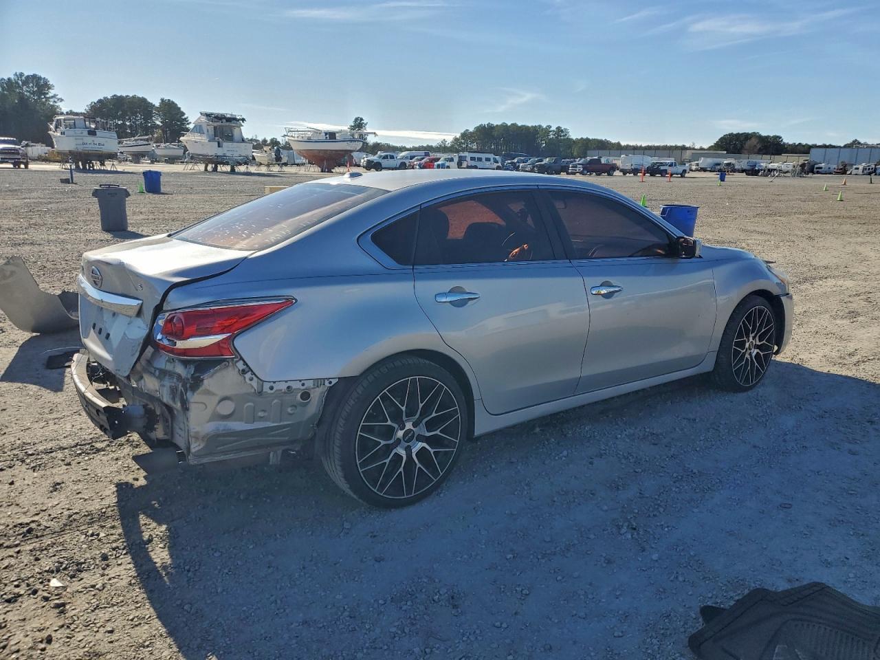 2015 Nissan Altima 2.5 - Фото 3