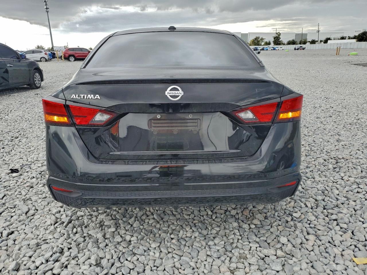 2020 Nissan Altima S - Image 6