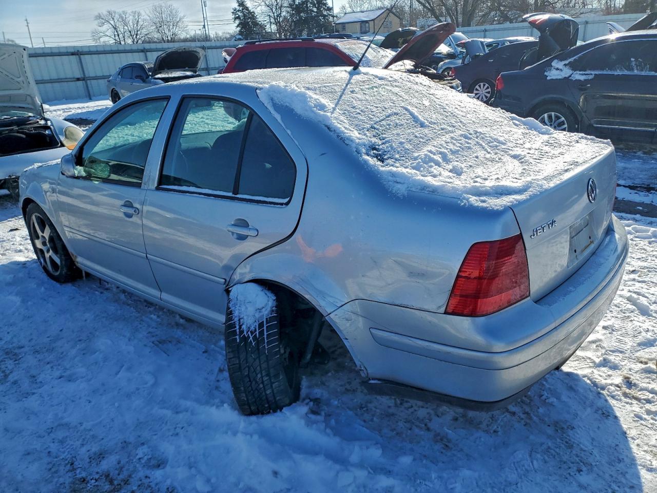 2002 Volkswagen Jetta Gli - Фото 2